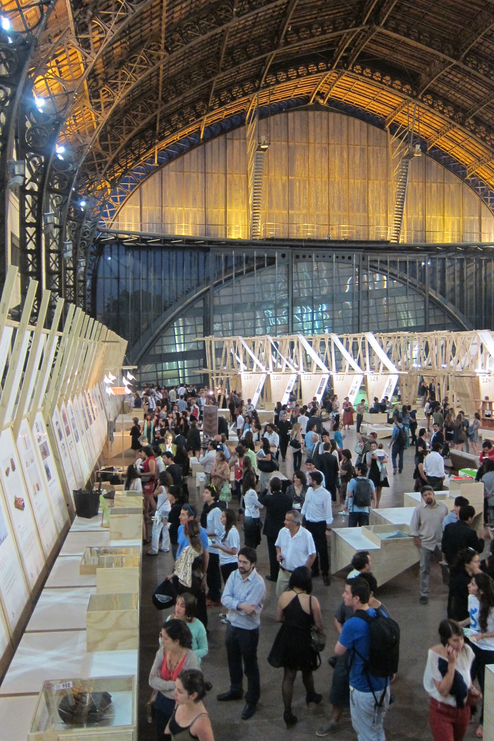 Postfossil at the Design Biennial in Santiago de Chile, Estación Mapocho